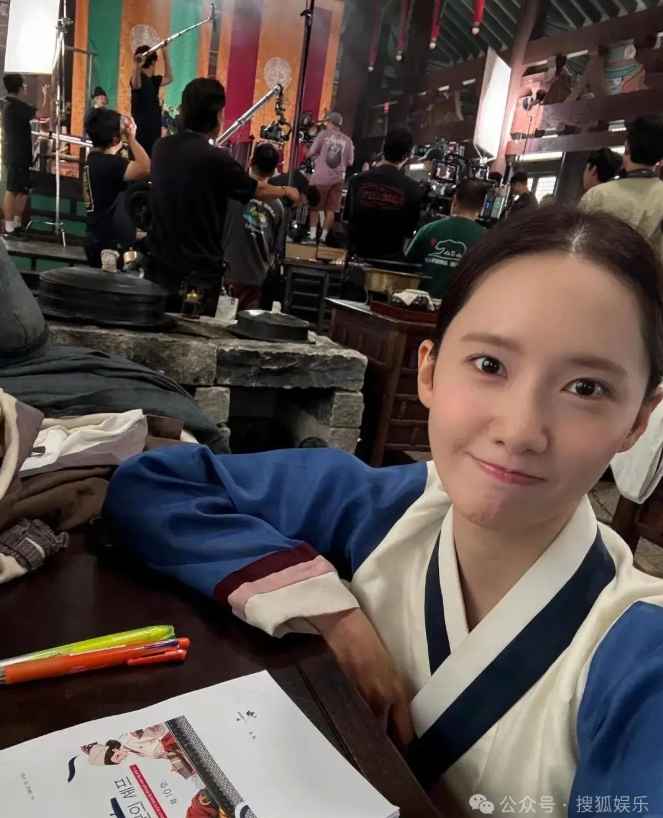 Đến lượt Yoona (SNSD) bị tố “thượng đẳng” hơn Jeon Ji Hyun, khán giả tẩy chay cực gắt- Ảnh 4.