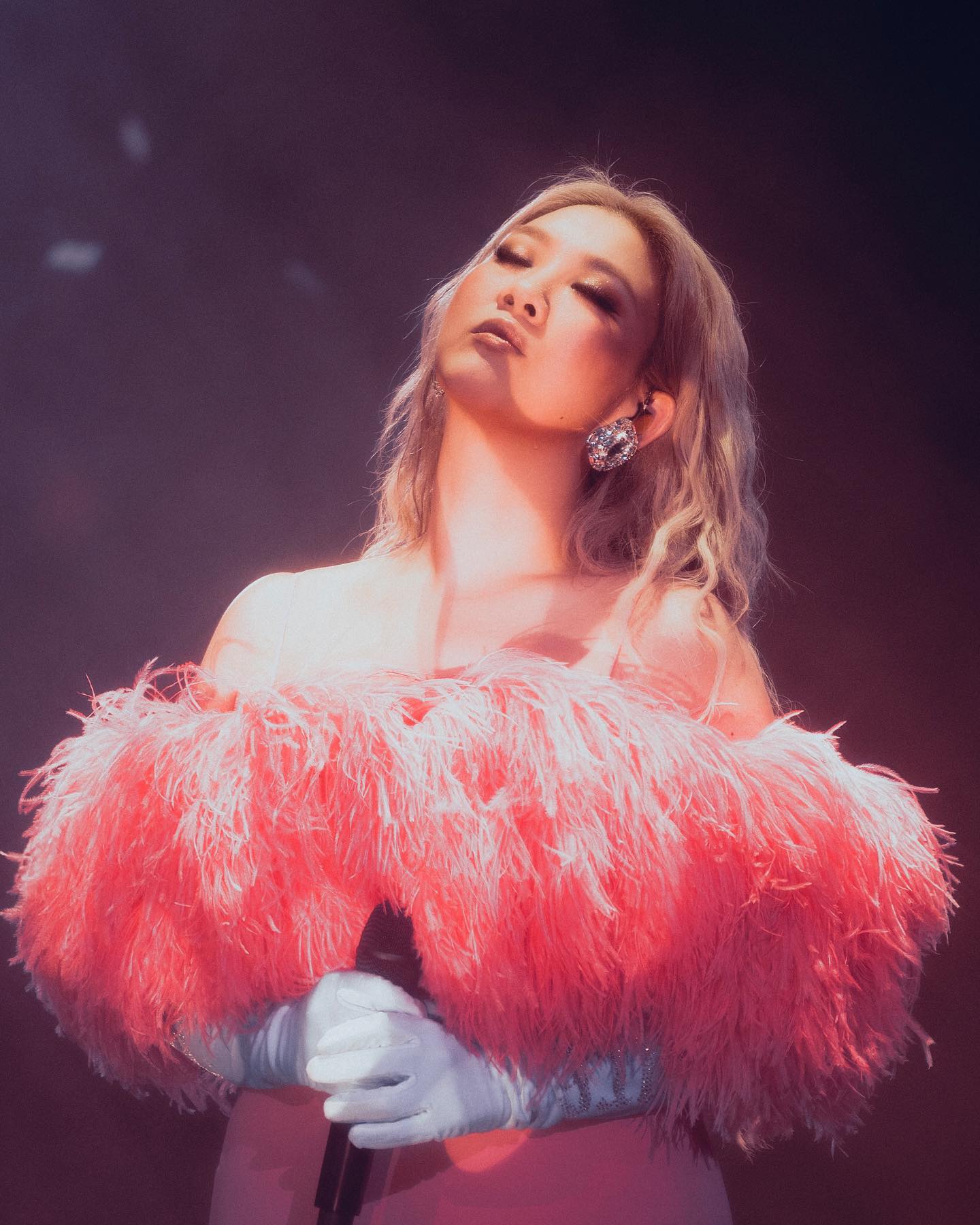 Ngoại lệ của Tăng Chí Vỹ: Hại đời bao nhiêu mỹ nữ nhưng lại hết lòng hết dạ vì người này- Ảnh 9.