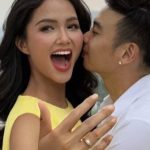 Hoa hậu H'Hen Niê lên xe hoa c492d9faf8c2 1739253276 26 width740height495 1739267899 375 width740height495 auto cropjpeg