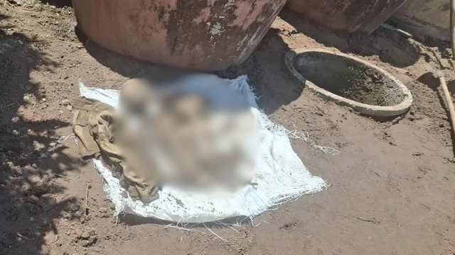 Thái Lan: Chồng đột nhiên mất tích, 3 năm sau vợ kinh hãi phát hiện 1 bộ xương dưới bể phốt ngay trong vườn- Ảnh 3. Thái Lan: Chồng đột nhiên mất tích, 3 năm sau vợ kinh hãi phát hiện 1 bộ xương dưới bể phốt ngay trong vườn- Ảnh 3.