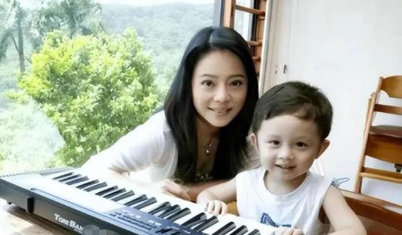 "Đệ nhất mỹ nhân xứ Đài" và “tình mẫu tử dị dạng” tạo nên 1 tên tội phạm nguy hiểm c9 1742586180809164020572 1742609399821 1742609400216807158405