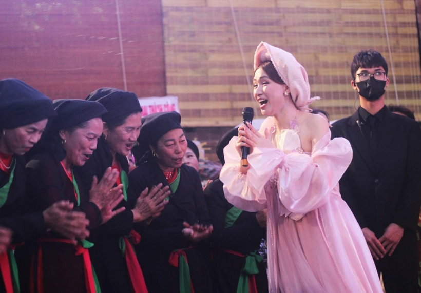 Hoà Minzy ngày càng