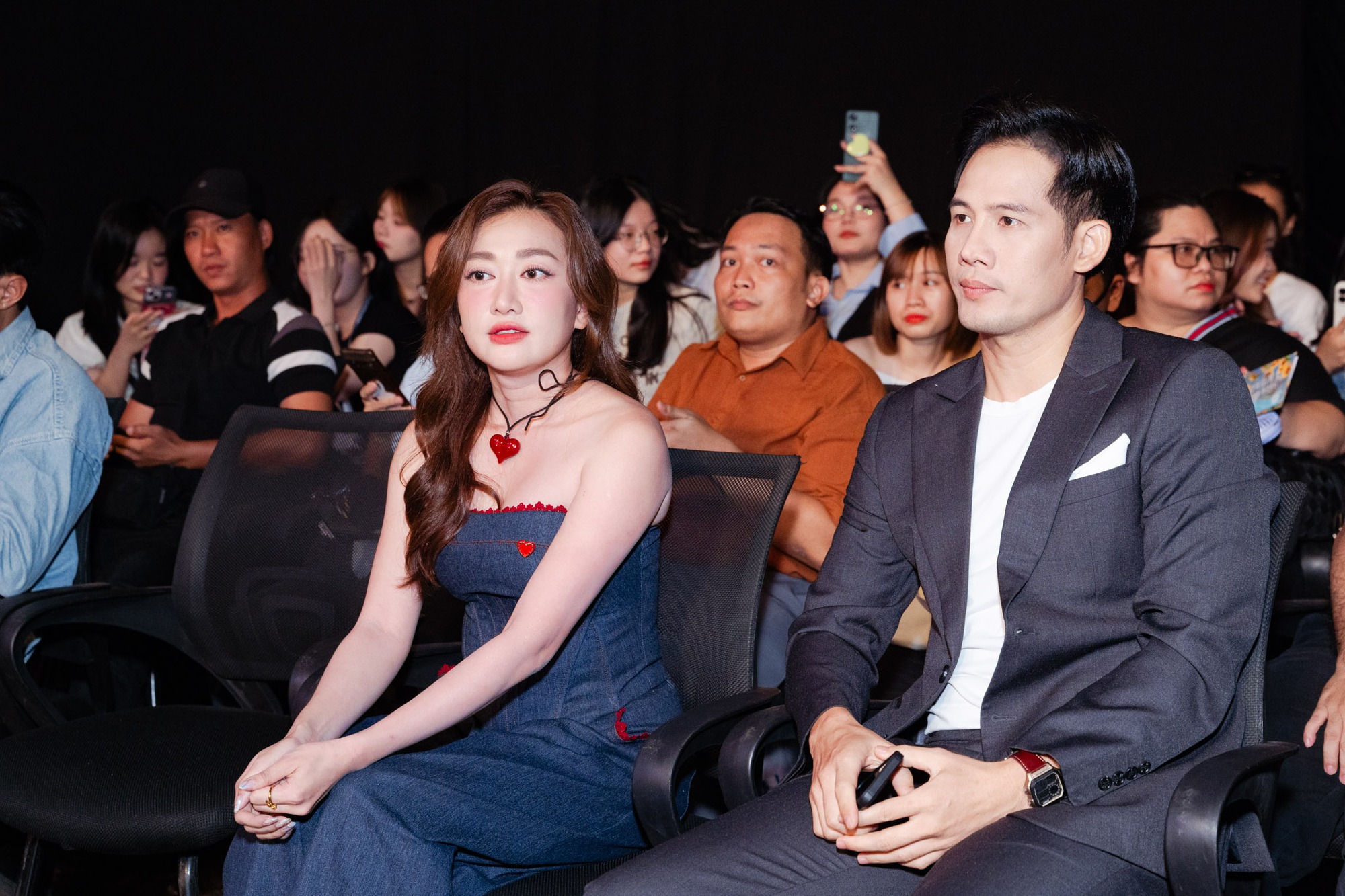 Phim Việt chưa chiếu đã được hóng cực độ: Nghe tên đã thấy drama, dàn cast chất như nước cất- Ảnh 6. Phim Việt chưa chiếu đã được hóng cực độ: Nghe tên đã thấy drama, dàn cast chất như nước cất- Ảnh 6.