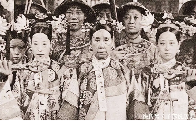 8 ảnh hiếm nhan sắc