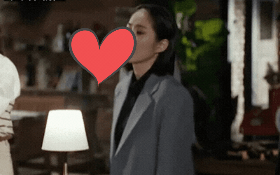 Vbiz có 1 mỹ nhân đẹp trai chưa từng thấy, thần thái tổng tài ăn đứt cả dàn mỹ nam cộng lại