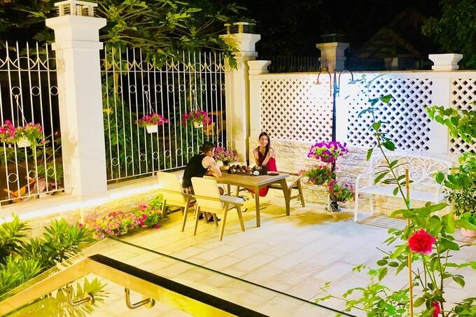 Nữ nghệ sĩ sở hữu biệt thự hơn 30 tỷ ở Quận 7, 40 tuổi gợi cảm, ở ẩn vì thị phi, xuất hiện là dậy sóng- Ảnh 6. Nữ nghệ sĩ sở hữu biệt thự hơn 30 tỷ ở Quận 7, 40 tuổi gợi cảm, ở ẩn vì thị phi, xuất hiện là dậy sóng- Ảnh 6.