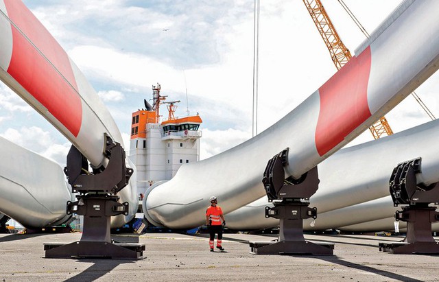 "Nghĩa địa" độc nhất vô nhị ở Mỹ, chứa hơn 4.000 "khúc xương trắng" khổng lồ: Cả thế kỷ vẫn còn nguyên canh quat tua bin gio 17411446603861808468384 1741239558209 1741239558314435307121