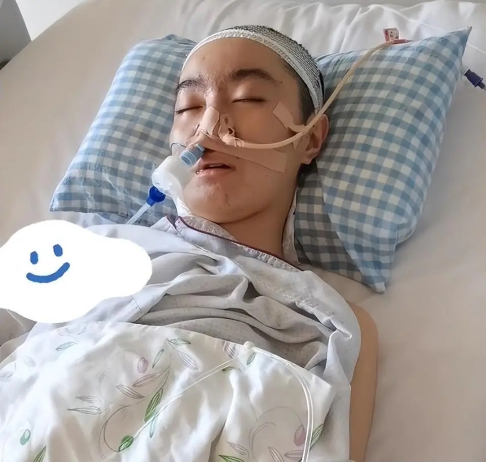 Bước đường cùng của sao nhí giả dối nhất Trung Quốc- Ảnh 4.