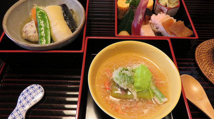 Chủ 1 nhà hàng Michelin bị bắt- Ảnh 2.