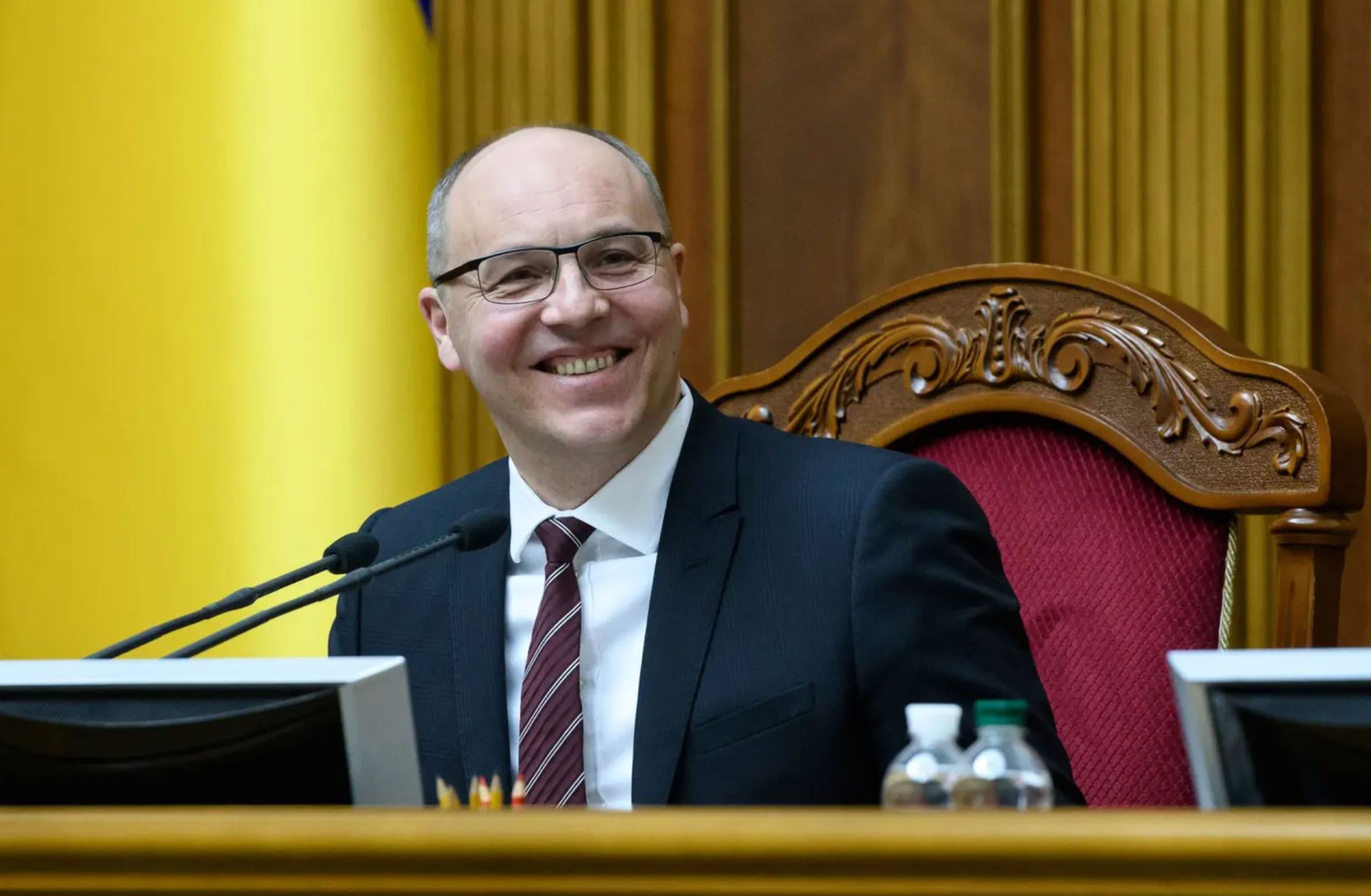 Rúng động Ukraine: Cựu Chủ tịch Quốc hội bị ám sát, hung thủ tình nghi giả dạng shipper- Ảnh 1. Rúng động Ukraine: Cựu Chủ tịch Quốc hội bị ám sát, hung thủ tình nghi giả dạng shipper- Ảnh 1.