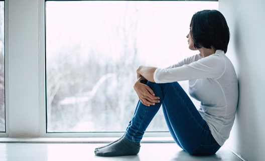 Bạn mới quen gửi 370 triệu đồng mua vàng hộ, rồi lại chuyển thêm 1,1 tỷ nữa, người phụ nữ 55 tuổi bị công an triệu tập: “May là chị không biết sự thật.”- Ảnh 1.