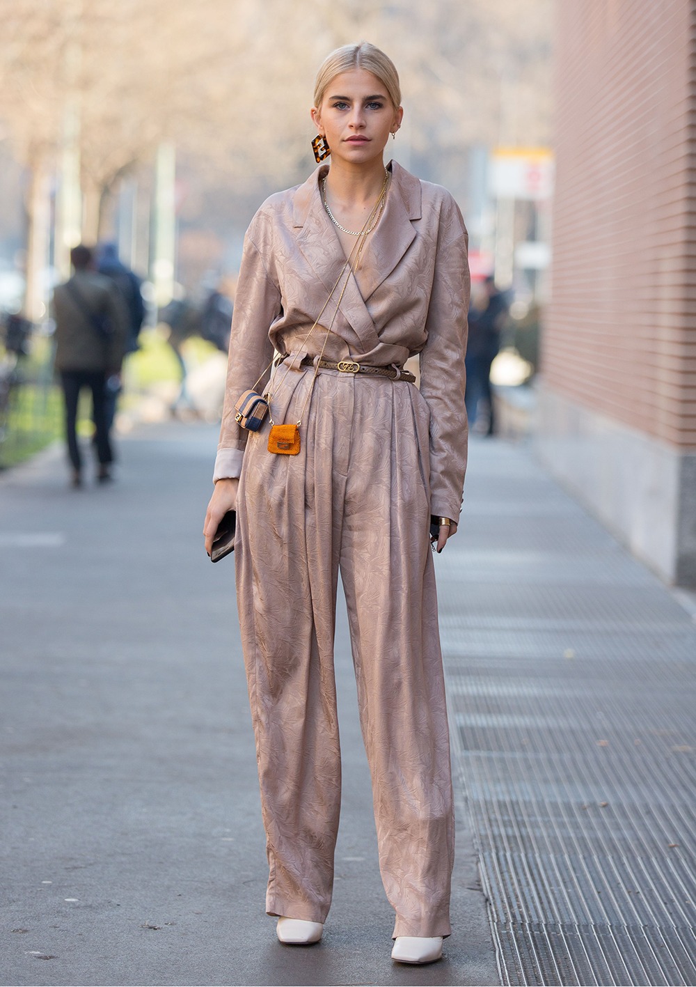 Từ mặt Từ mặt