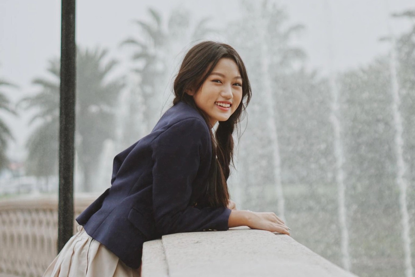 Ảnh hậu trẻ nhất Việt Nam dậy thì ngoạn mục sau 6 năm, chân dài miên man xuất hiện ở đâu sáng bừng ở đó- Ảnh 6. Ảnh hậu trẻ nhất Việt Nam dậy thì ngoạn mục sau 6 năm, chân dài miên man xuất hiện ở đâu sáng bừng ở đó- Ảnh 6.