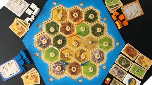 Netflix Xay Dung Thuong Hieu Phim Truyen Hinh va Dien Anh Dua tren Tro Choi Chien Luoc Catan Noi Tieng Hình ảnh về trò chơi Catan sẽ được chuyển thể thành phim.