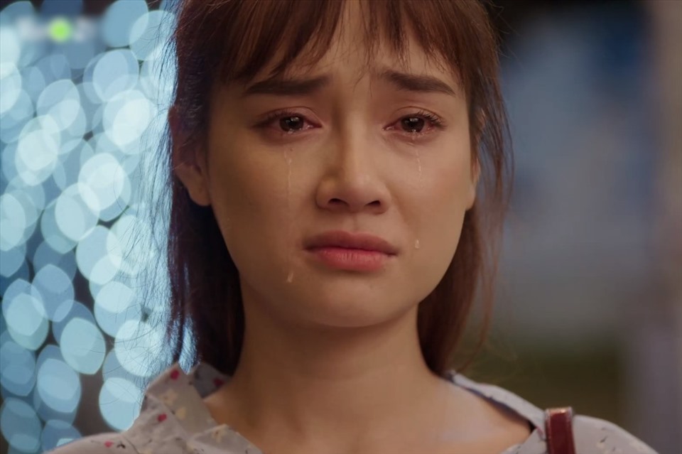 Mỹ nhân Việt sở hữu nhà vườn 70 tỷ, biệt thự khắp các tỉnh thành: Lên đời phú bà nhờ