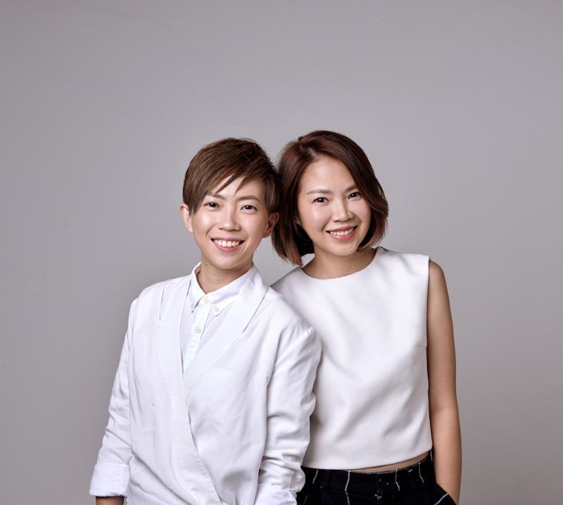 Rầm rộ tin 2 nữ ca sĩ nổi tiếng hẹn hò đồng tính, nhìn số năm đồng hành bên nhau mà kinh ngạc- Ảnh 4. Rầm rộ tin 2 nữ ca sĩ nổi tiếng hẹn hò đồng tính, nhìn số năm đồng hành bên nhau mà kinh ngạc- Ảnh 4.