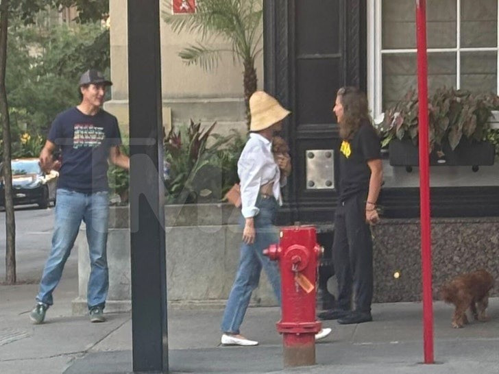 Mối tình vừa chớm nở của Katy Perry và cựu thủ tướng Canada giờ ra sao?- Ảnh 1. Mối tình vừa chớm nở của Katy Perry và cựu thủ tướng Canada giờ ra sao?- Ảnh 1.