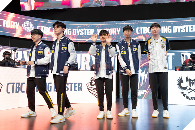 LCP 2025: Ket Thuc Vong Phan Hang Chung Ket Mua, Huong Den Playoffs Tu Ngay 5 Thang 9 CFO tiếp tục khẳng định vị thế của Nhà vua LCP 2025