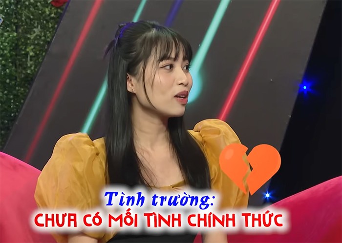 Anh chàng sáng làm quản lý, chiều chạy xe ôm gặp được nàng