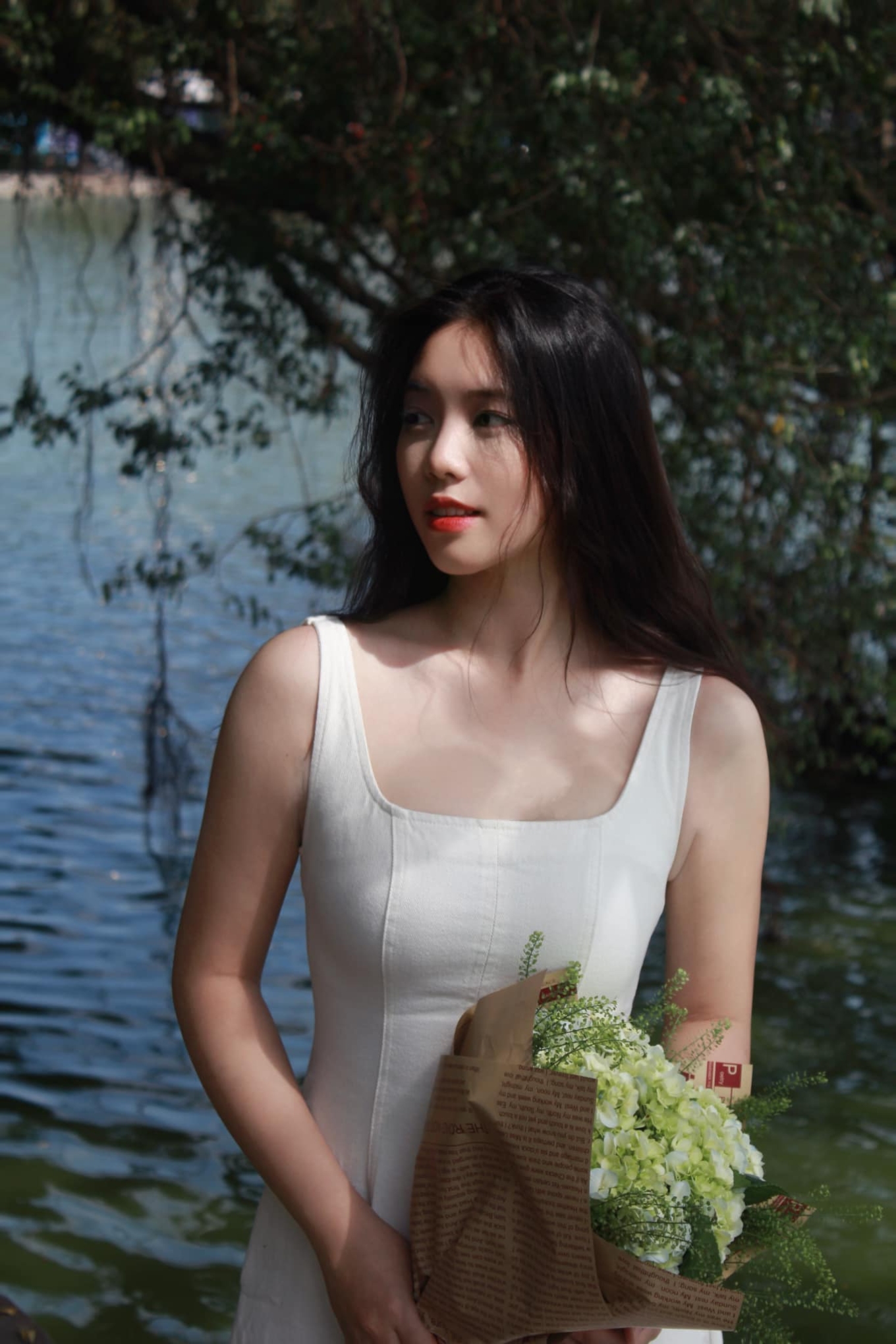 Thiếu uý xinh đẹp lọt chung khảo Hoa hậu: Xuất thân gia đình quân nhân, theo học 2 trường đình đám- Ảnh 2. Thiếu uý xinh đẹp lọt chung khảo Hoa hậu: Xuất thân gia đình quân nhân, theo học 2 trường đình đám- Ảnh 2.