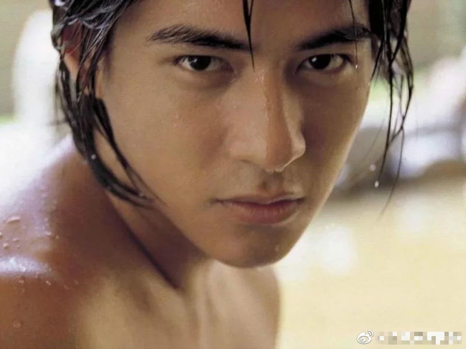 Nhan sắc gây sốc của mỹ nam Vườn Sao Băng, bạch mã hoàng tử sao lại biến dạng thế này- Ảnh 3. Nhan sắc gây sốc của mỹ nam Vườn Sao Băng, bạch mã hoàng tử sao lại biến dạng thế này- Ảnh 3.