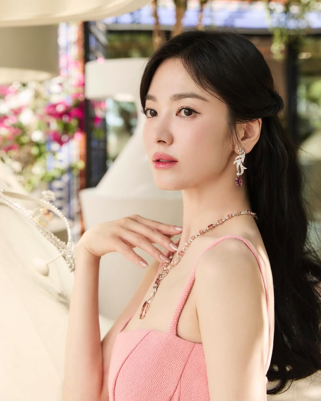 5 mỹ nhân dối trá bị ghét nhất Hàn Quốc: Scandal của Song Hye Kyo vẫn thua vở kịch của Goo Hye Sun 1 bậc!- Ảnh 2.
