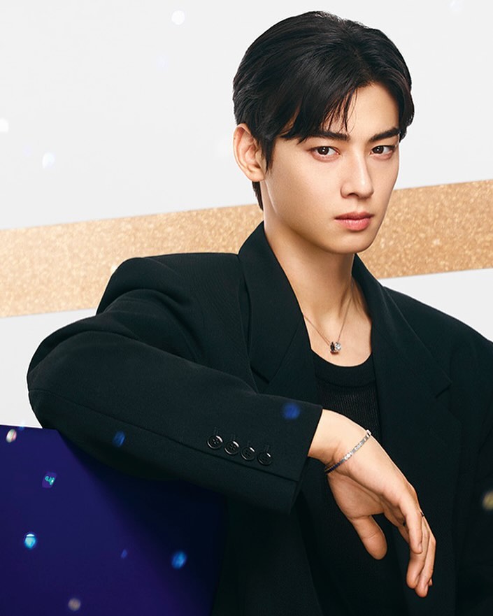 "Sao nam đẹp nhất Hàn Quốc" xuống tóc trước thềm nhập ngũ, nhìn "đầu trứng cút" khán giả phải thốt lên 1 điều chaumetofficial4690843049659344455557952652902202830400818n 1753634052040 1753634052408217110196