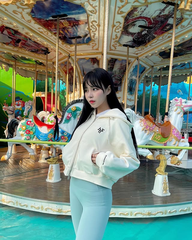 Chị gái sao T1 đăng bài viết khiến cộng đồng LMHT