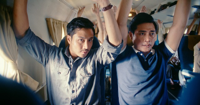 Ai là diễn viên đỉnh nhất Tử Chiến Trên Không: Thái Hòa thượng hạng miễn bàn, cái tên cuối khiến cả MXH truy lùng danh tính- Ảnh 4. Ai là diễn viên đỉnh nhất Tử Chiến Trên Không: Thái Hòa thượng hạng miễn bàn, cái tên cuối khiến cả MXH truy lùng danh tính- Ảnh 4.