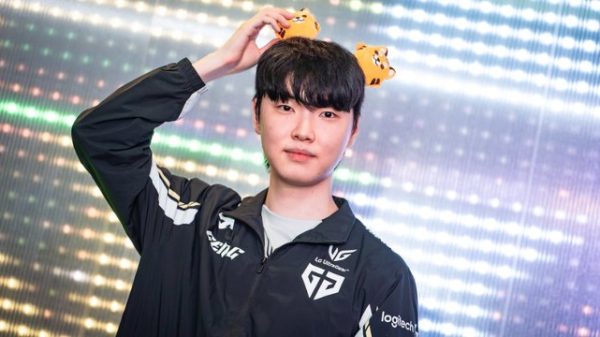 Chovy tiết lộ toàn tập bí kíp chơi Azir giúp Gen.G giữ vững mạch thắng chovy thay doi azir 2jpg