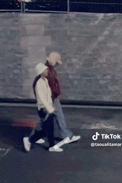 Rầm rộ ảnh nghi Jungkook (BTS) cho mỹ nhân aespa mặc quần đùi của mình dự sự kiện, táo bạo Rầm rộ ảnh nghi Jungkook (BTS) cho mỹ nhân aespa mặc quần đùi của mình dự sự kiện, táo bạo