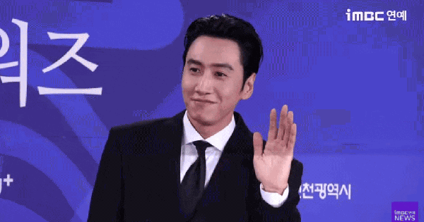 Không tin được đây là Lee Kwang Soo? 27 Không tin được đây là Lee Kwang Soo? chrome capture 2025 7 19 1 1752864462240129856949 1752887513817 1752887514284158183591 0 0 495 945 crop 17528876856861351833542gifpng