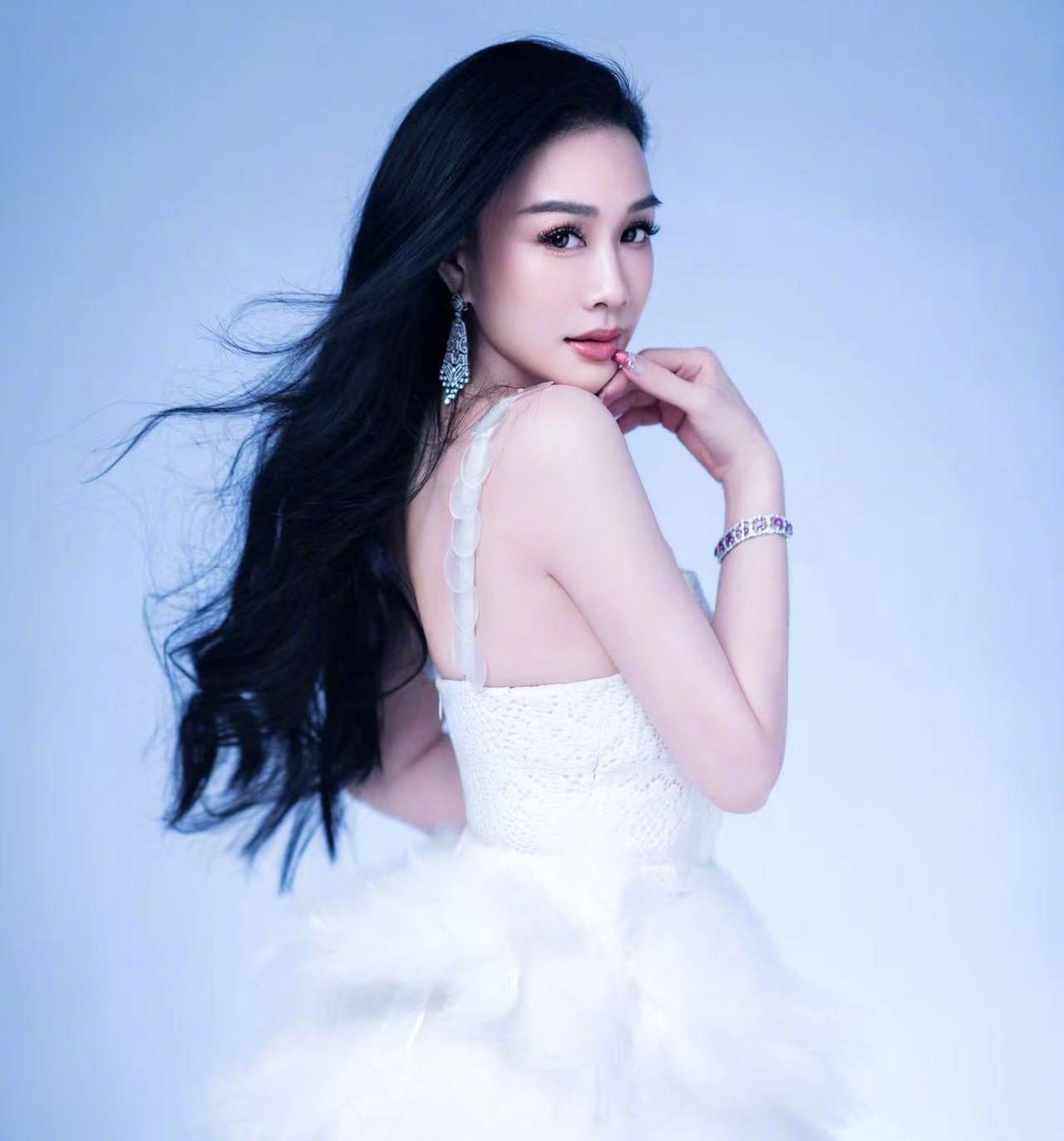 Nhan sắc thật của mỹ nhân gốc Việt đẹp nhất châu Á khiến dân tình sốc nặng- Ảnh 7.