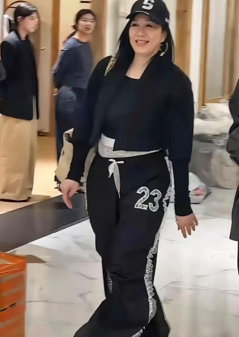 Nhan sắc thật của mỹ nhân gốc Việt đẹp nhất châu Á khiến dân tình sốc nặng- Ảnh 3.