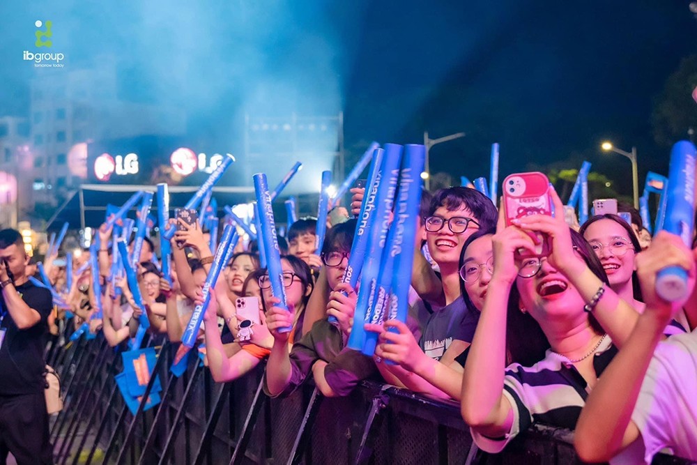 Chuỗi đại nhạc hội Sound Freedom by VinaPhone trở lại: Lineup cực cháy, sân khấu siêu hoành tráng - 2