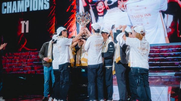 Tin chuyển nhượng LMHT 11/11: 2 thành viên T1 sắp trở thành tuyển thủ tự do chuyen nhuong lol 1111jpg