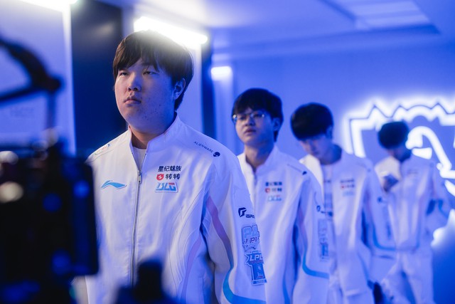 CKTG 2024 là thời điểm mà Bin tiệm cận chức vô địch CKTG nhất từ khi bắt đầu sự nghiệp đến hiện tại