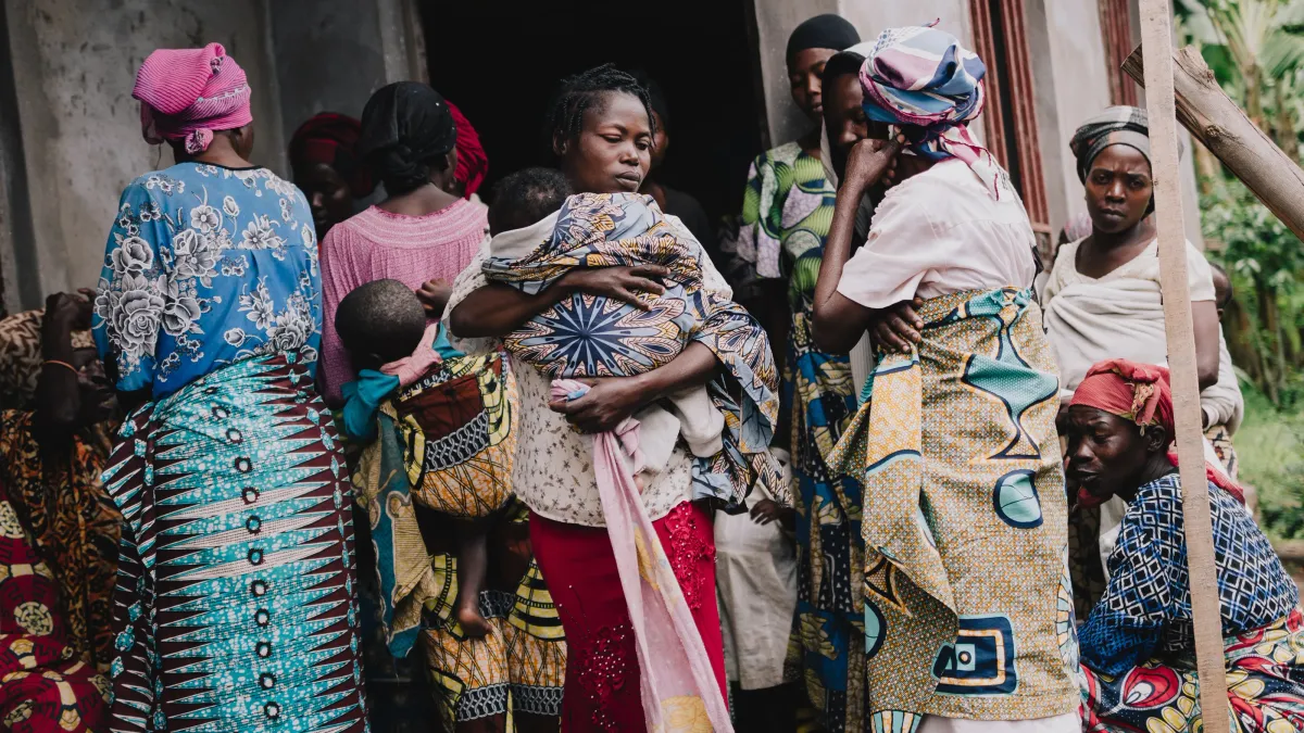 Hàng trăm bé gái bị cưỡng bức khi đi lấy nước: Báo động về bạo lực tình dục ở trẻ em- Ảnh 2. Hàng trăm bé gái bị cưỡng bức khi đi lấy nước: Báo động về bạo lực tình dục ở trẻ em- Ảnh 2.