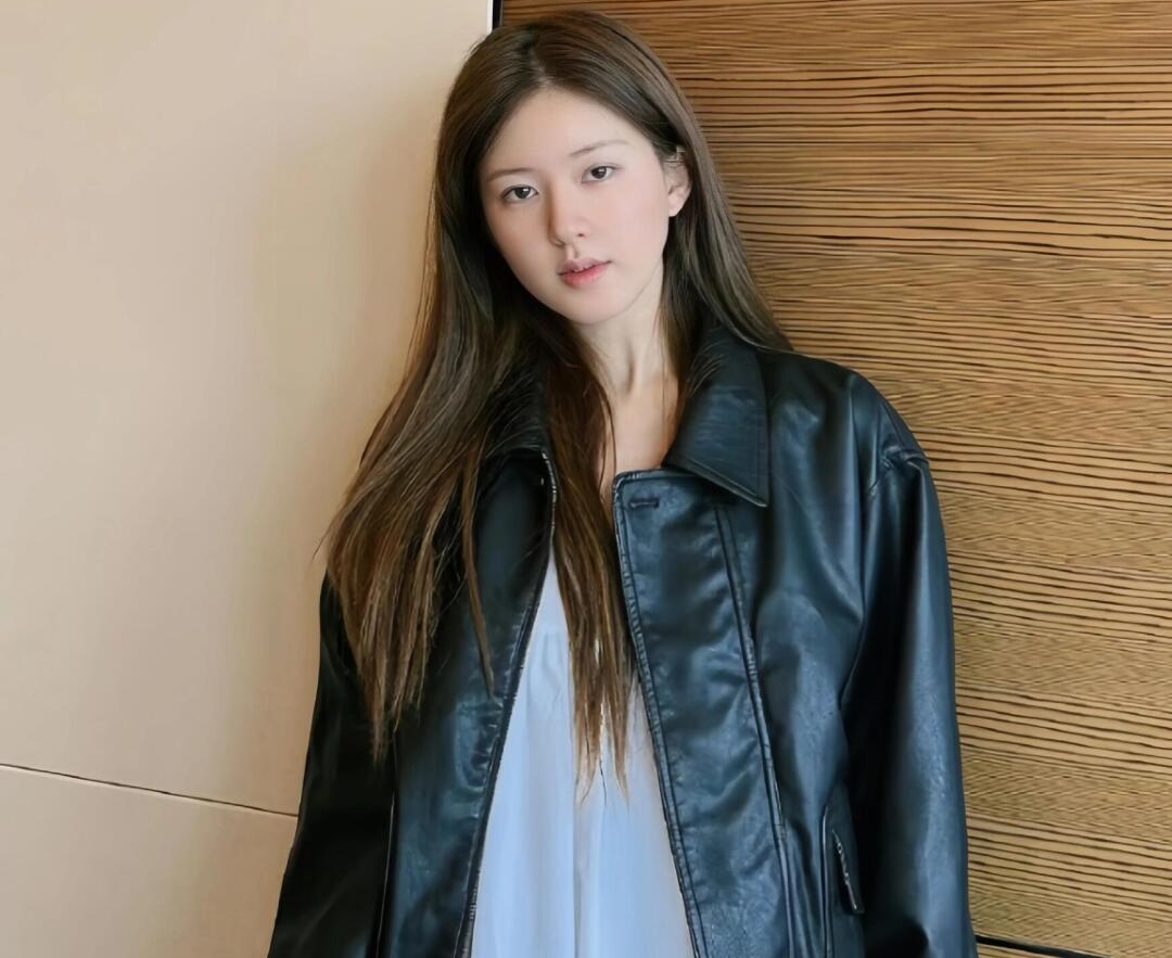 Triệu Lộ Tư gây sốc khi tiết lộ quá trình điều trị đau đớn, phải uống một loại thuốc mới giữ được mạng sống- Ảnh 3. Triệu Lộ Tư gây sốc khi tiết lộ quá trình điều trị đau đớn, phải uống một loại thuốc mới giữ được mạng sống- Ảnh 3.