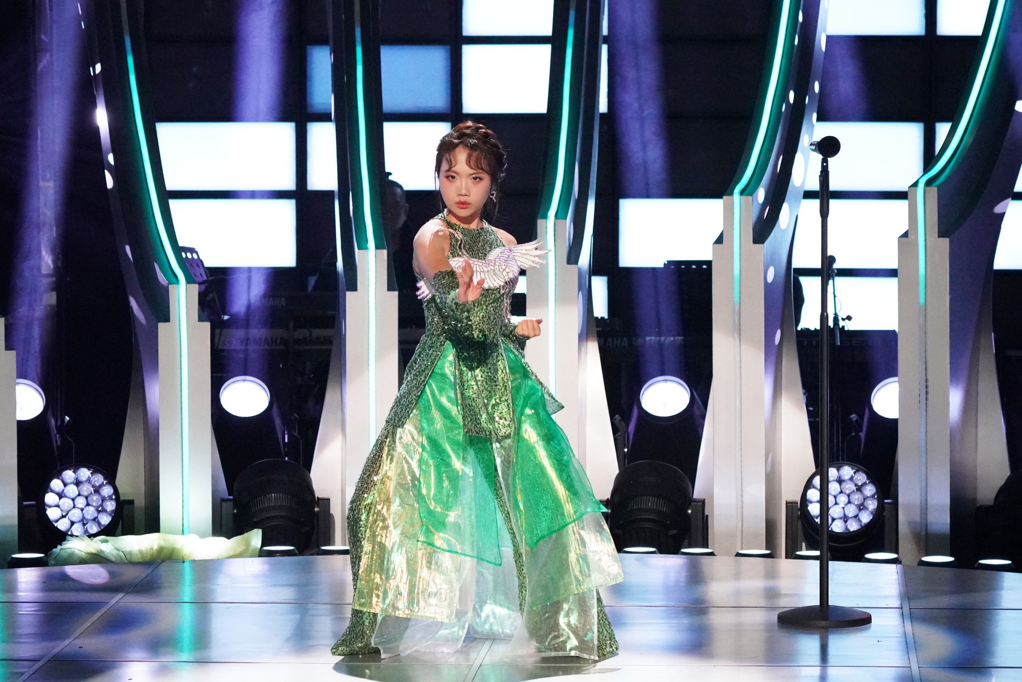 Phương Mỹ Chi gây