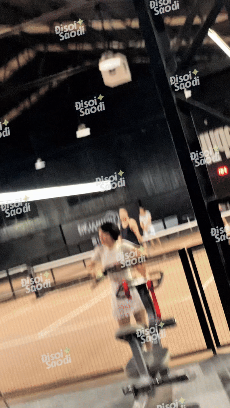 ĐỘC QUYỀN: ĐỘC QUYỀN: