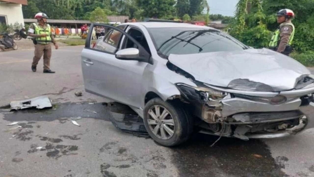 Cảnh sát uống say rồi lái ô tô gây tai nạn khiến 1 phụ nữ tử vong, thái độ khi xuống xe gây chú ý- Ảnh 1.