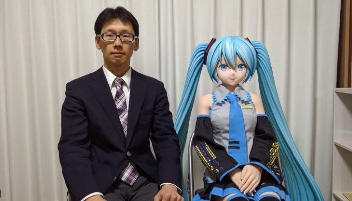 Chán yêu đương trên app hẹn hò, cô gái đính hôn luôn với bạn trai AI- Ảnh 4. Chán yêu đương trên app hẹn hò, cô gái đính hôn luôn với bạn trai AI- Ảnh 4.