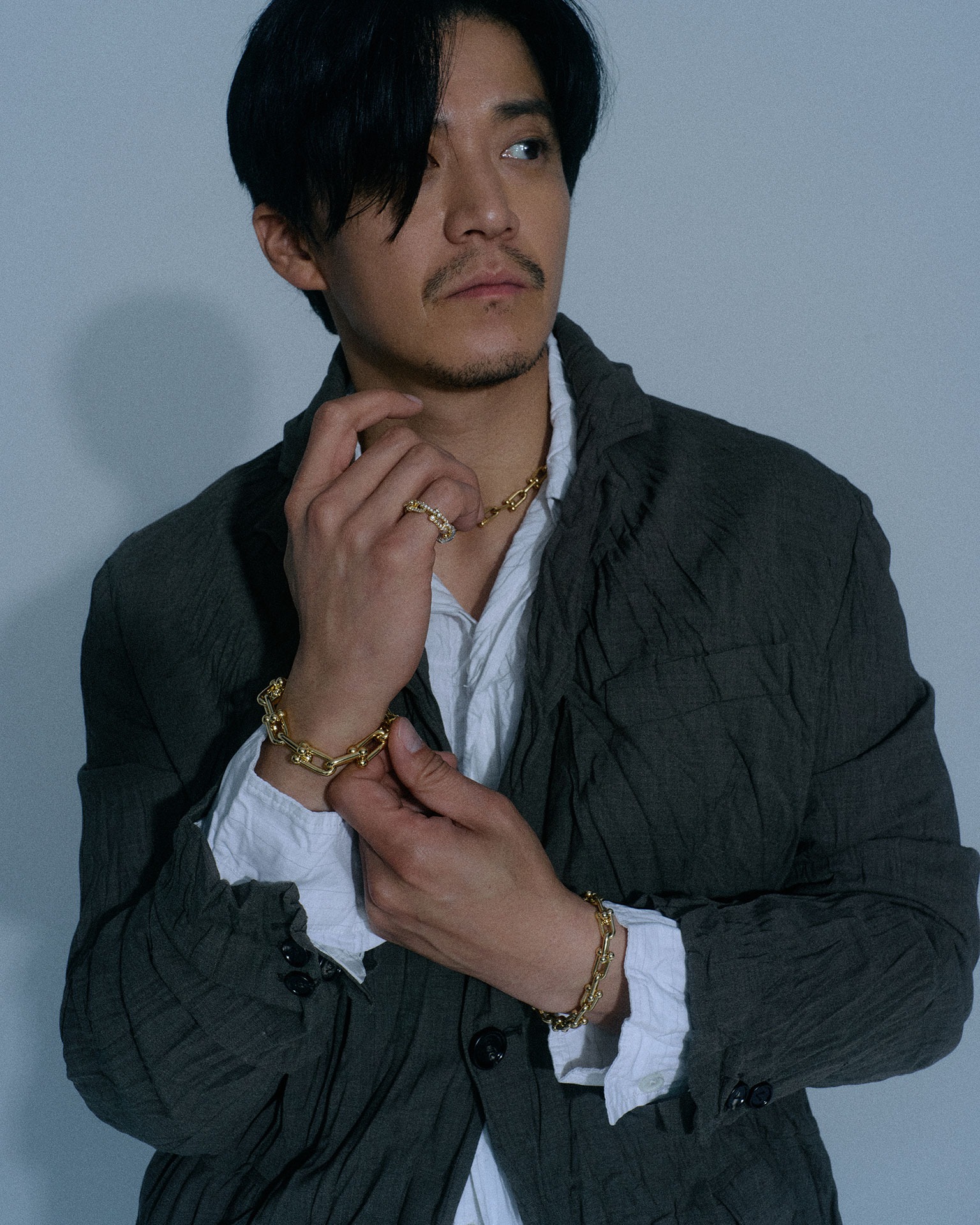 Phòng karaoke phơi bày đời tư thác loạn đáng xấu hổ của nam diễn viên đẹp số 1 showbiz- Ảnh 9.