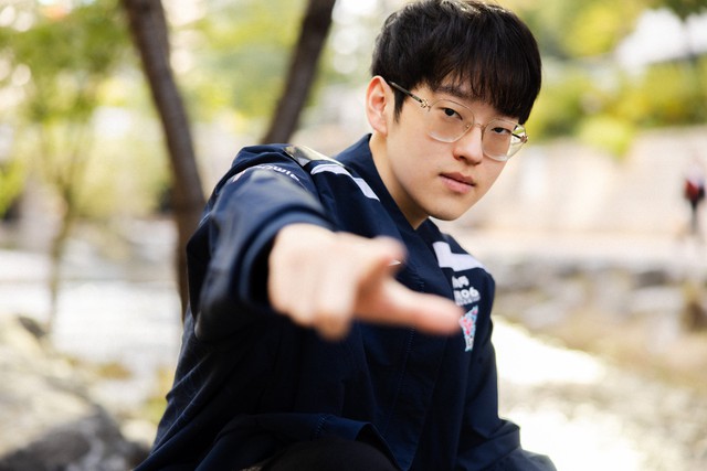 Cựu vương CKTG nhận tin dữ sau thất bại tại LPL- Ảnh 2. Cựu vương CKTG nhận tin dữ sau thất bại tại LPL- Ảnh 2.