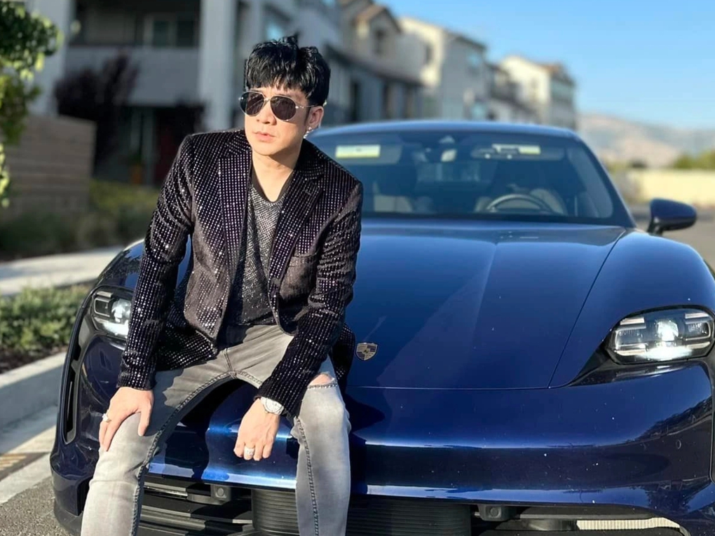 Sao nam Vbiz vướng tin yêu đồng giới quản lý: Từng nhận cát-xê 50 nghìn, nay có 13 căn nhà và biệt thự 20 tỷ, đại gia tặng đất 2.500m2- Ảnh 10.