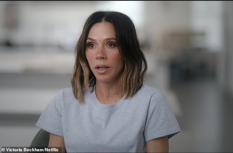 Victoria Beckham như thế này cũng bị chê béo!- Ảnh 2. Victoria Beckham như thế này cũng bị chê béo!- Ảnh 2.