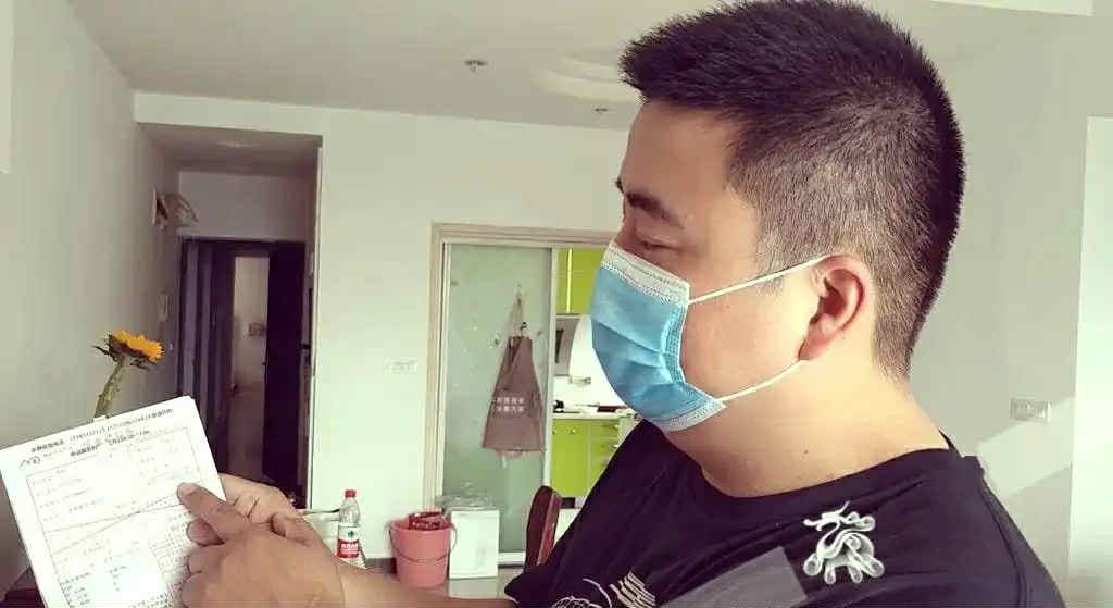 Nhà không ai ở suốt hơn 1 năm vẫn nhận hoá đơn nước hơn 4,2 triệu đồng, gia chủ yêu cầu kiểm tra đồng hồ nước thì được thông báo: “Đang hoạt động bình thường”- Ảnh 1. Nhà không ai ở suốt hơn 1 năm vẫn nhận hoá đơn nước hơn 4,2 triệu đồng, gia chủ yêu cầu kiểm tra đồng hồ nước thì được thông báo: “Đang hoạt động bình thường”- Ảnh 1.