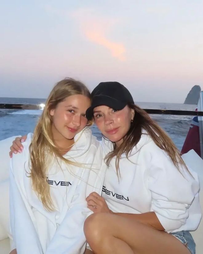 Bà xã David Beckham cấm tiệt con gái cưng Harper làm 1 chuyện trước khi thành người lớn- Ảnh 2.