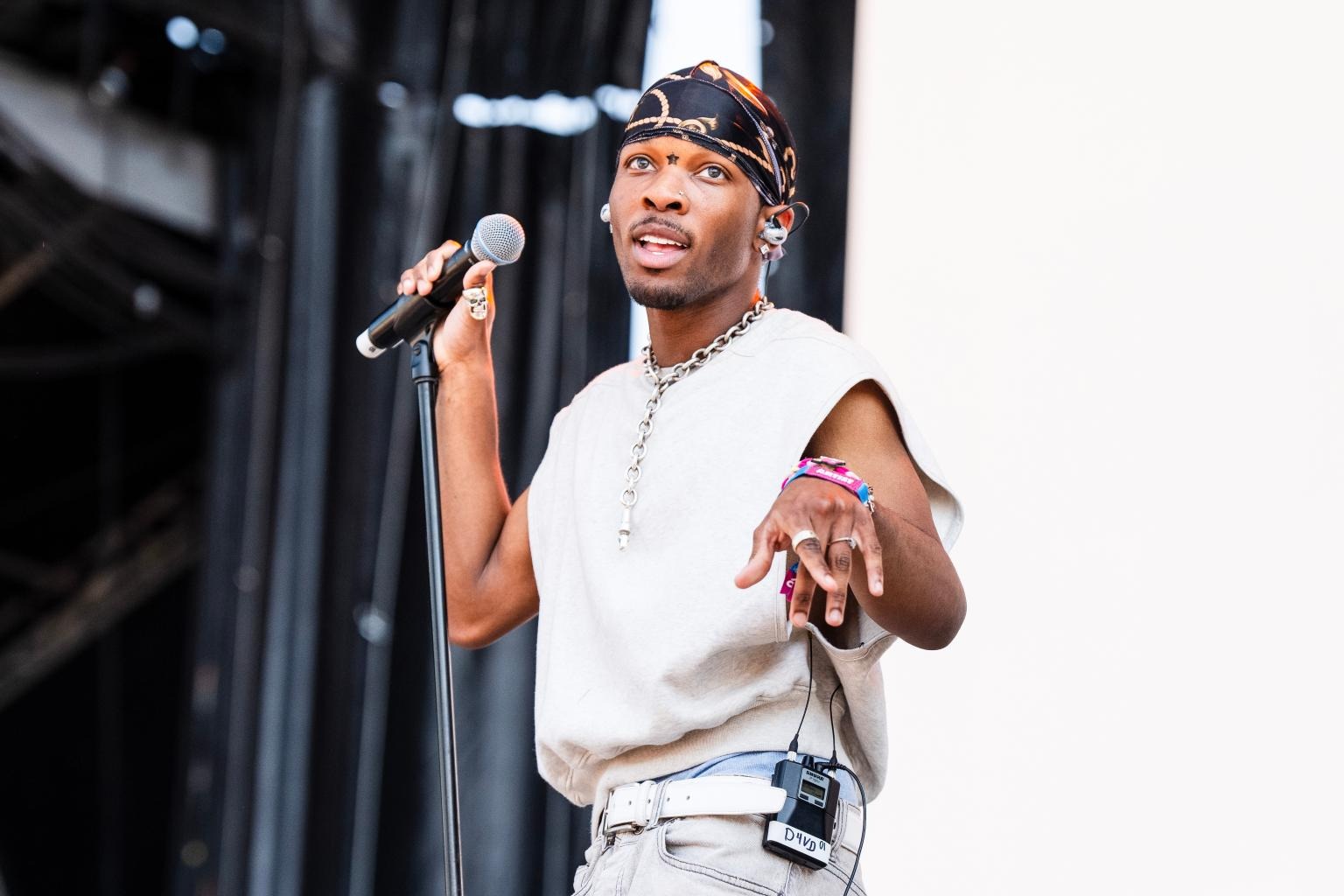 Rúng động danh tính thi thể trong cốp xe